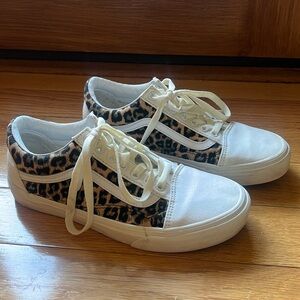 Custom Cheetah Vans